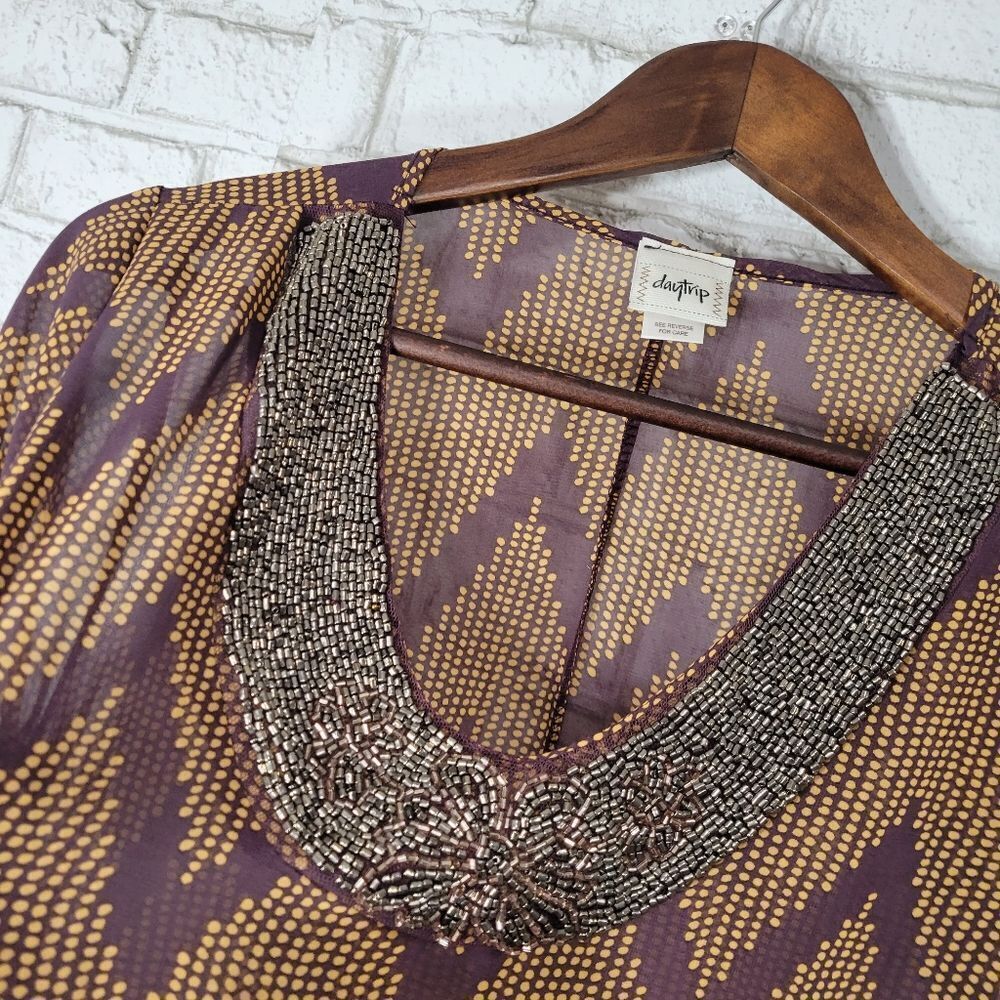 Daytrip long sleeve beaded top blouse - Picture 14 of 15